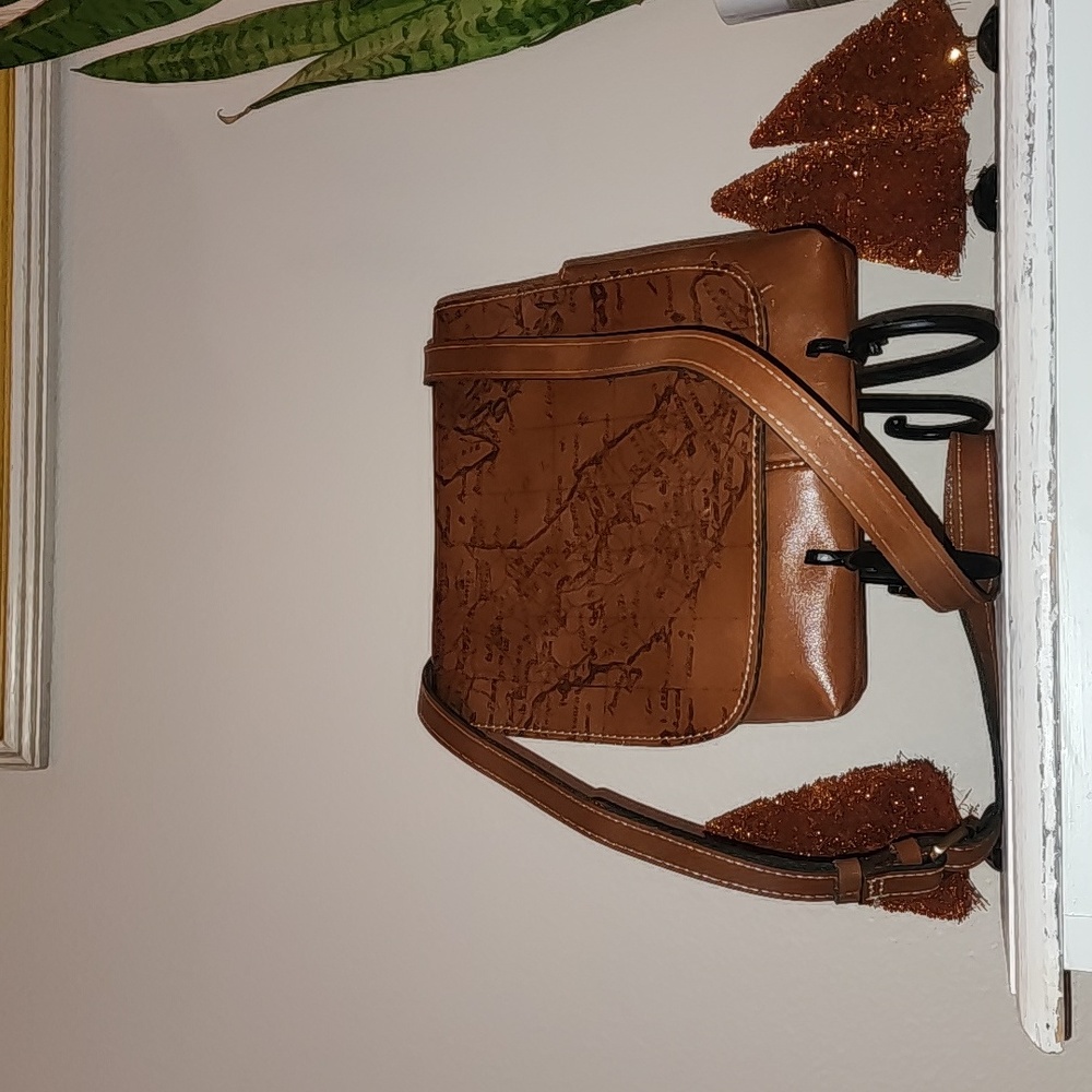 Patricia Nash cross body